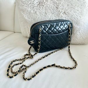 AUTHENTIC CHANEL Vintage 24K Gold Hardware Black Lambskin Leather Camera Bag